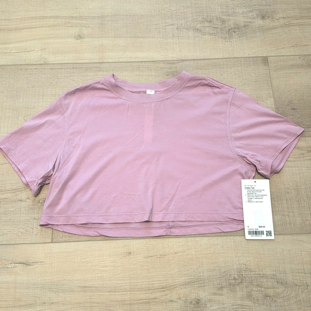 Lululemon Cates Tee size 4